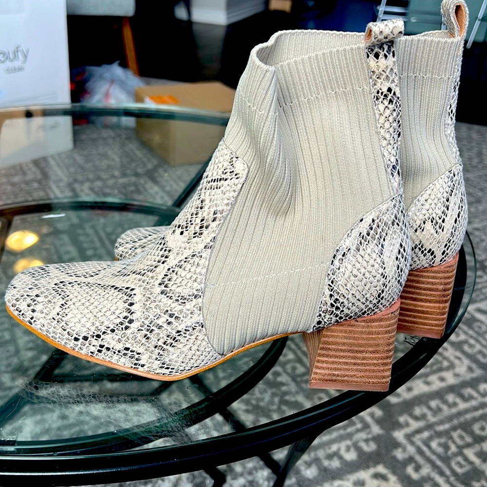Python Booties Size 6.5 New - image 1